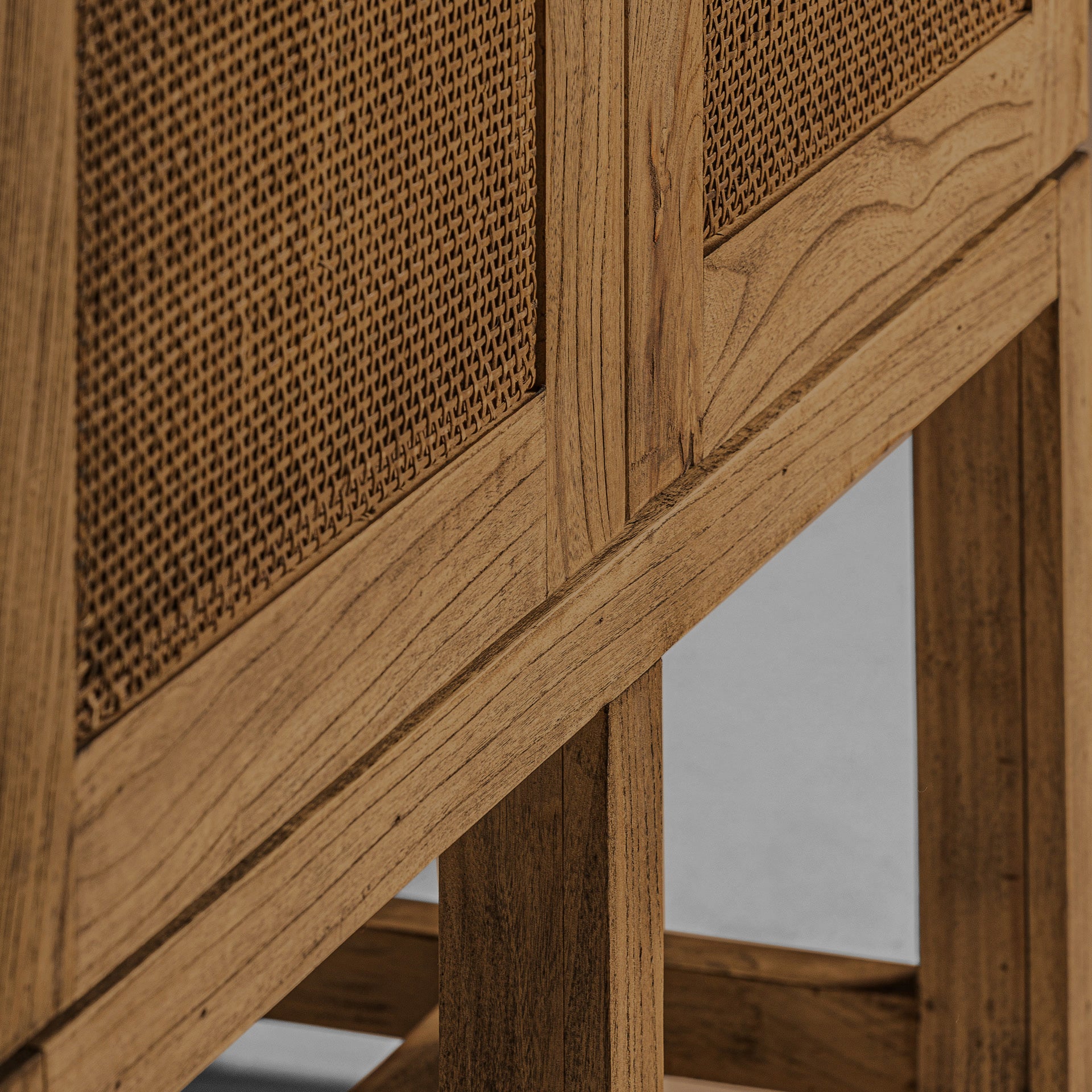 GIFHORN WARDROBE
